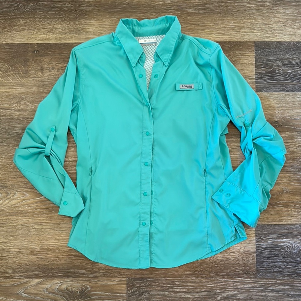 Columbia Aqua Long Sleeve Shirt